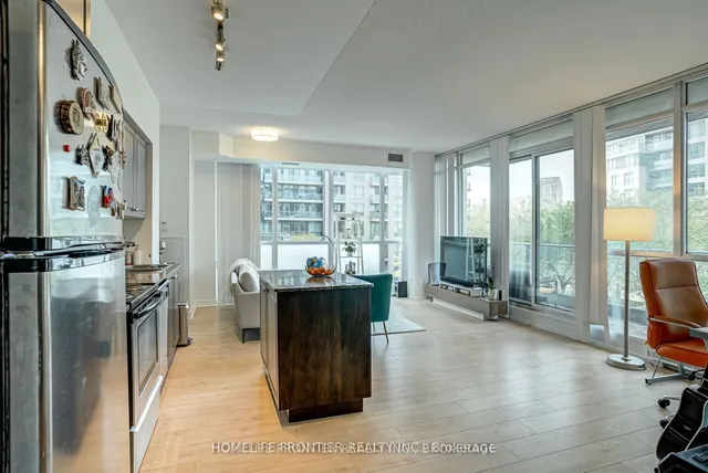 Additional image 6 of 209 Fort York Blvd Unit 383