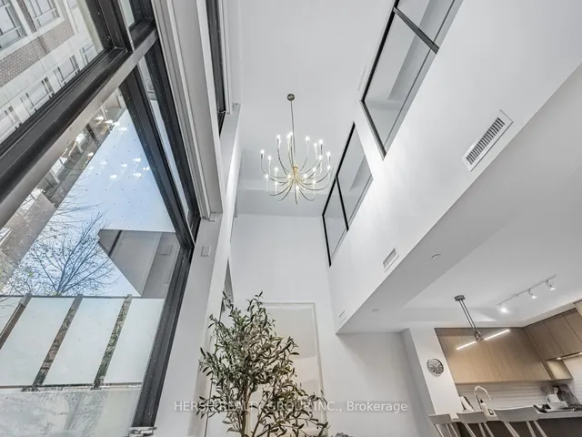 Additional image 14 of 160 Kingsway Cres Unit 101