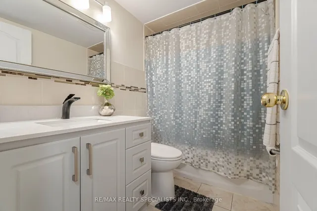 Additional image 29 of 370 Dixon Rd Unit 915