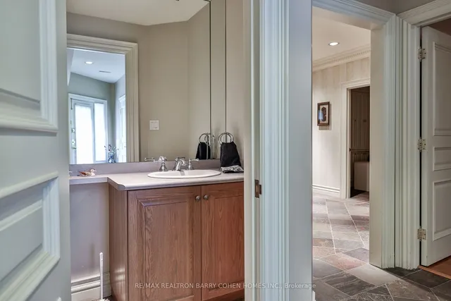 Additional image 28 of 17 Paddock Crt