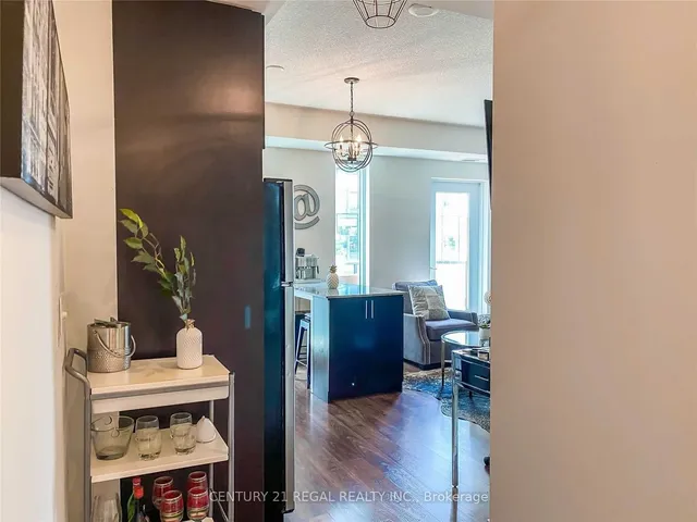 Additional image 3 of 260 Sackville St Unit 912