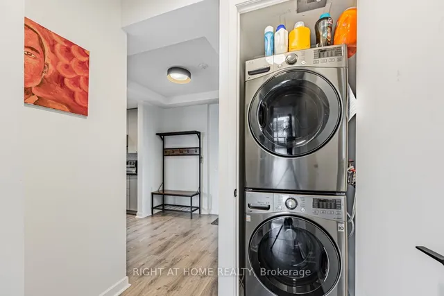 Additional image 31 of 85 Bloor St Unit PH 6