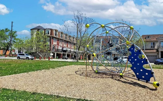 Additional image 25 of 101B Finch Ave