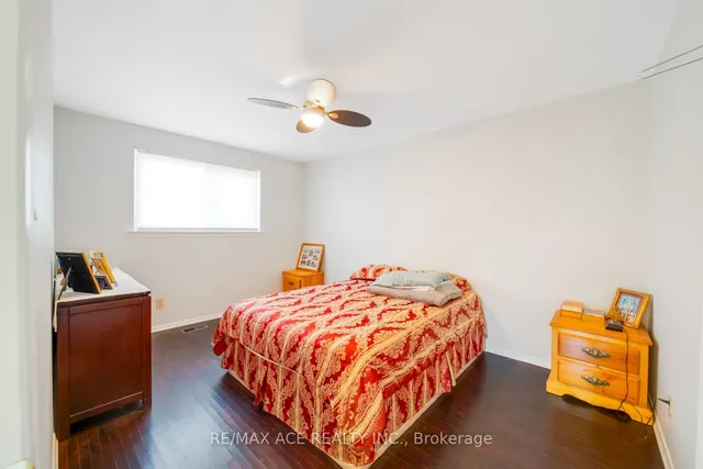 Additional image 12 of 96 Invergordon Ave