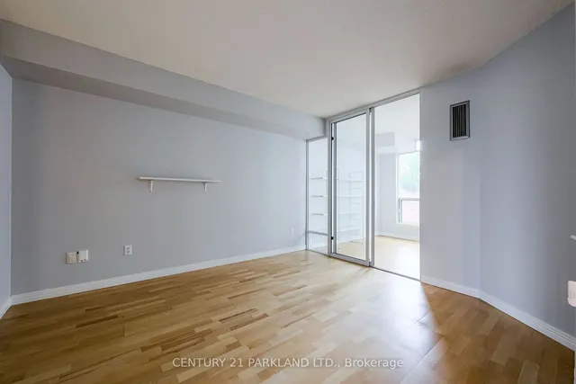 Additional image 18 of 942 Yonge St Unit 506