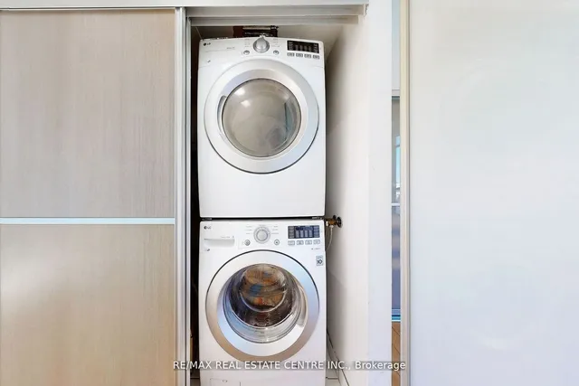 Additional image 21 of 33 Mill St Unit 312