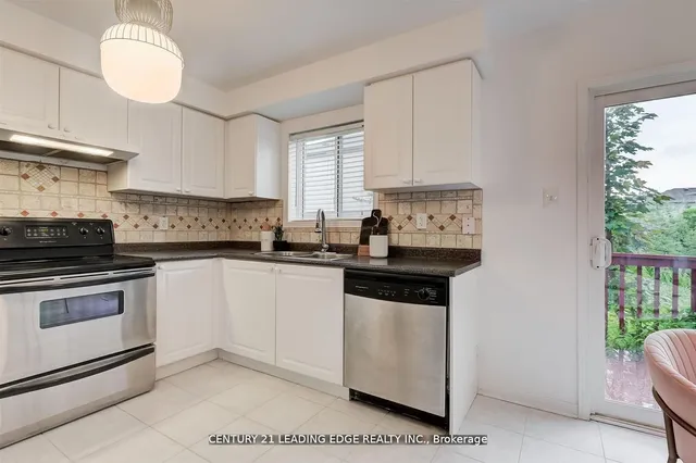 Additional image 20 of 215 Andona Cres