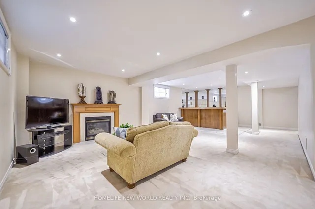 Additional image 32 of 338 Byng Ave