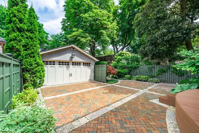 Additional image 30 of 32 Roxborough St