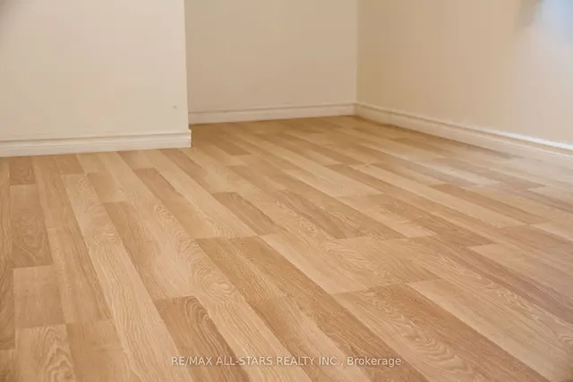 Additional image 30 of 29 North Woodrow Blvd