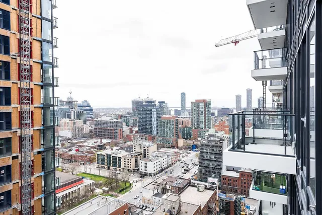 Additional image 23 of 77 Shuter St Unit 2810