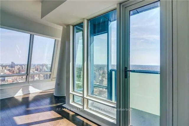 Additional image 4 of 8 The Esplanade Unit 5107
