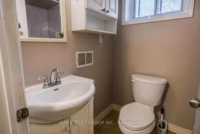 Additional image 32 of 12 Craigmore Cres