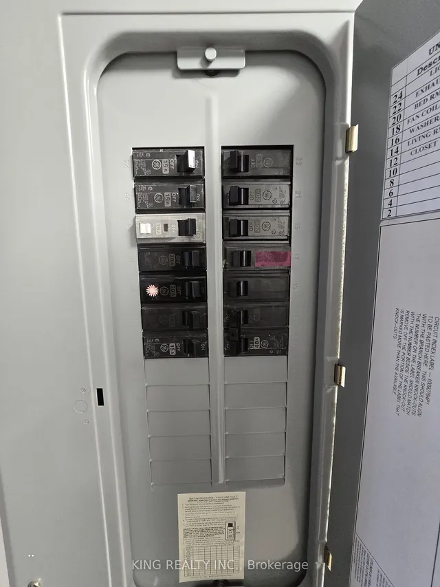 Additional image 15 of 2737 Keele St Unit 829