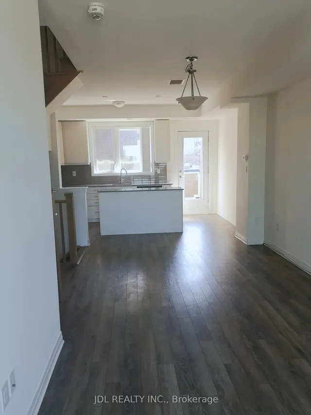 Additional image 16 of 225 Downsview Park Blvd
