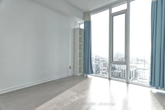 Additional image 9 of 101 Peter St Unit 2511