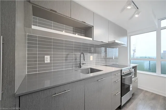 Additional image 14 of 365 Church St Unit 808