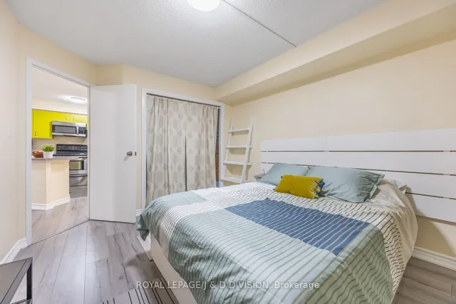 Additional image 16 of 25 Grenville St Unit 1001