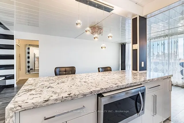 Additional image 19 of 2 Glamorgan Ave Unit 1007