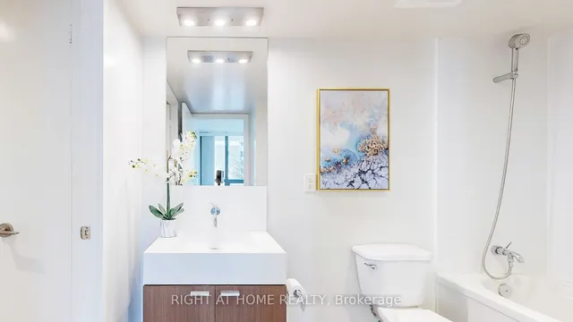 Additional image 23 of 110 Charles St Unit 406