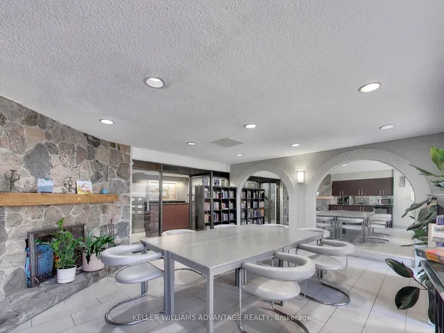 Additional image 31 of 73 McCaul St Unit 628