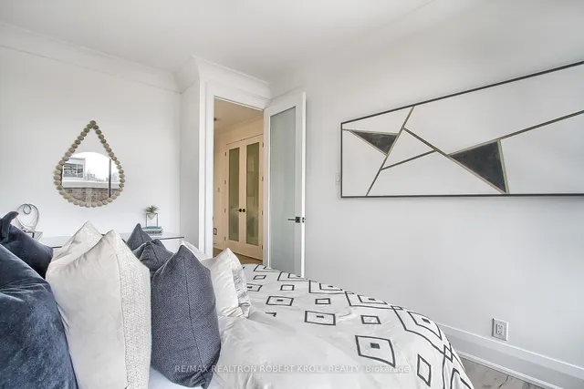 Additional image 31 of 55A Avenue Rd Unit 406