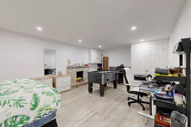 Additional image 33 of 191 Maxome Ave