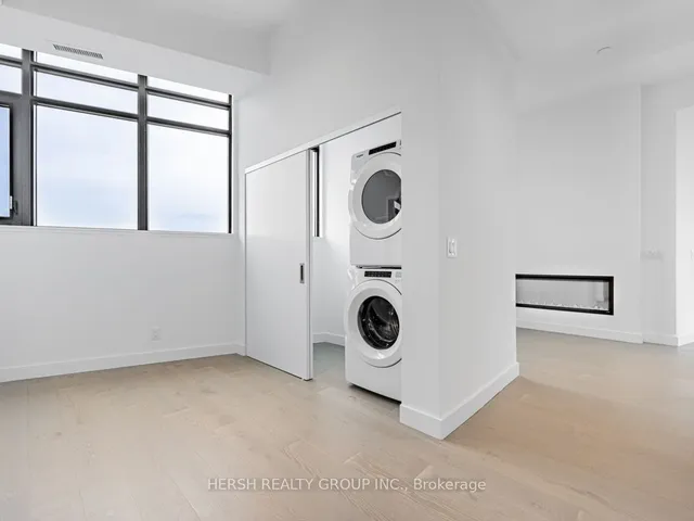 Additional image 15 of 160 Kingsway Cres Unit 808