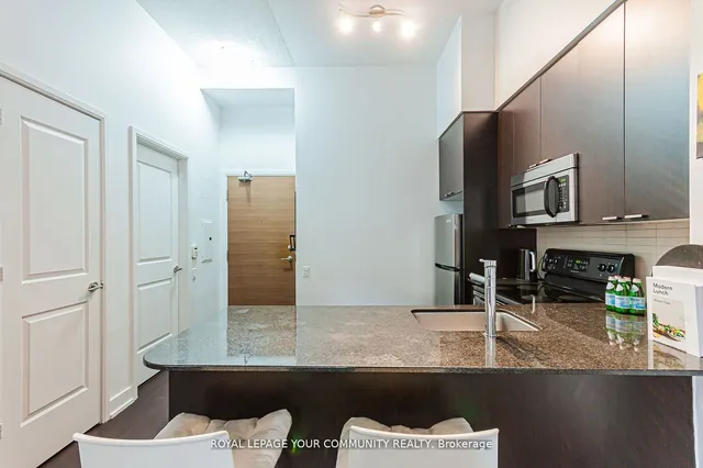 Additional image 8 of 23 Sheppard Ave Unit 302