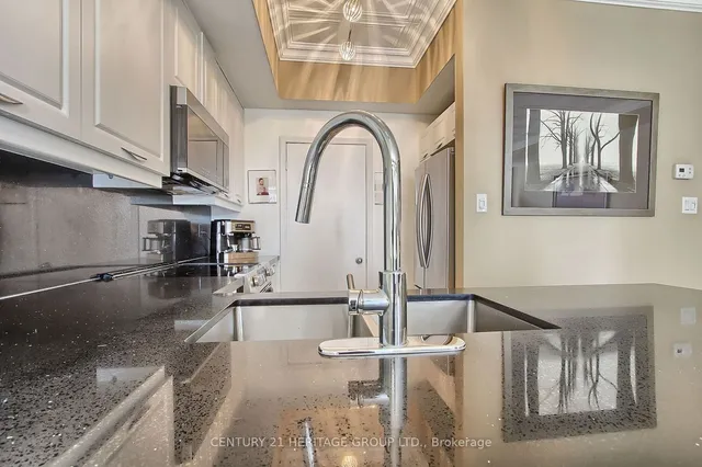 Additional image 7 of 550 Front St Unit PH6