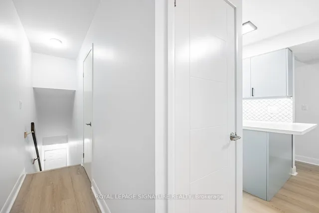 Additional image 20 of 415 Jarvis St Unit 401