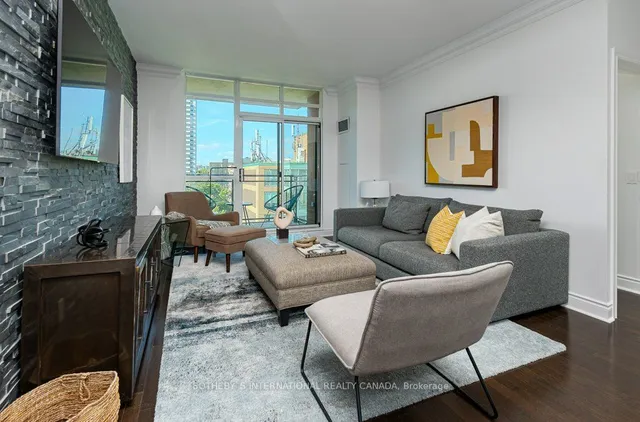 Additional image 8 of 319 Merton St Unit 716