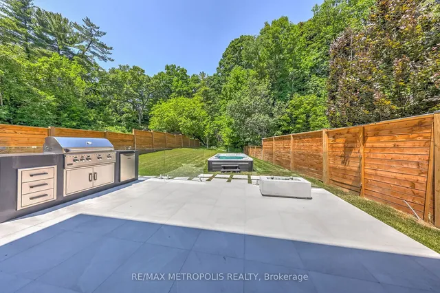 Additional image 32 of 12 Bearwood Dr