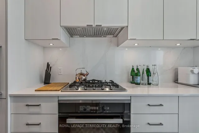 Additional image 7 of 1928 Lake Shore Blvd Unit PH06w