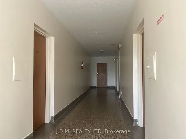 Additional image 19 of 2422 Keele St