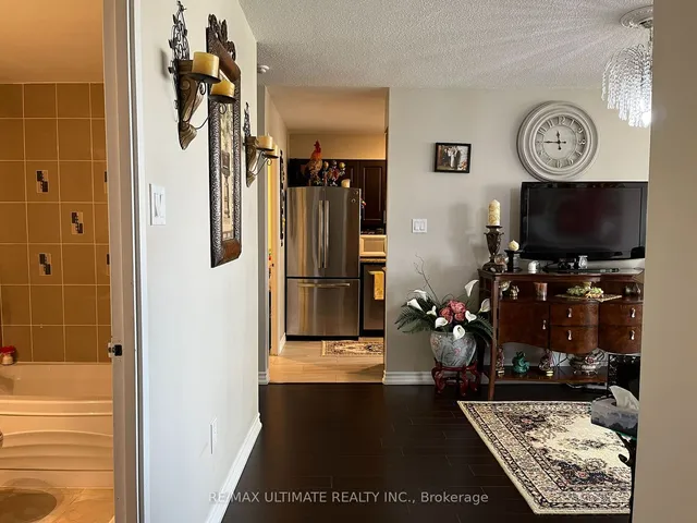 Additional image 24 of 3233 Eglinton Ave Unit 710