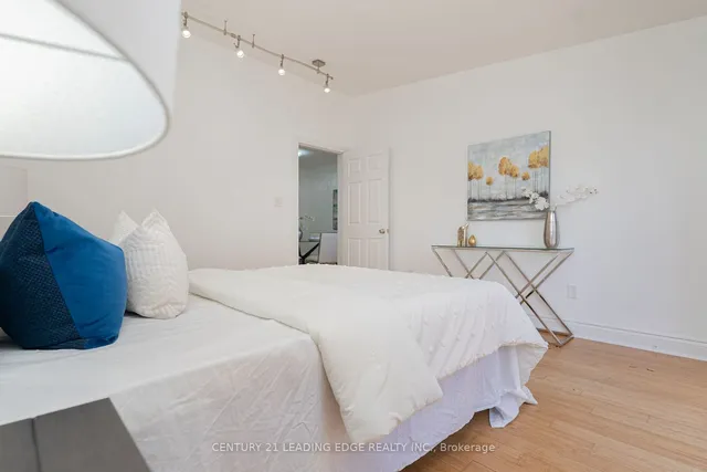 Additional image 16 of 123 Cadorna Ave