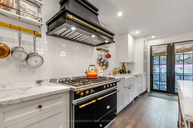 Additional image 17 of 48 Austin Terr