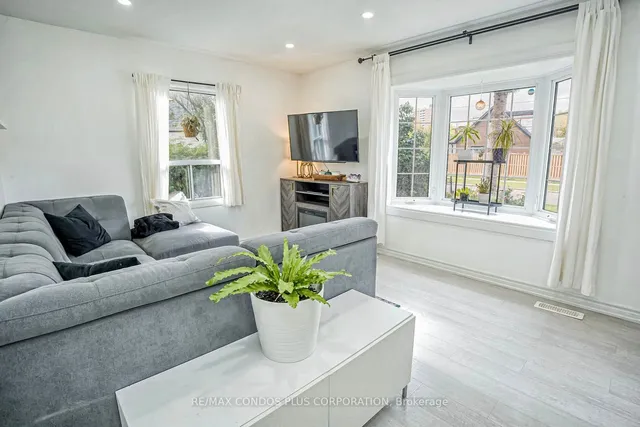 Additional image 4 of 15 Chiswick Ave