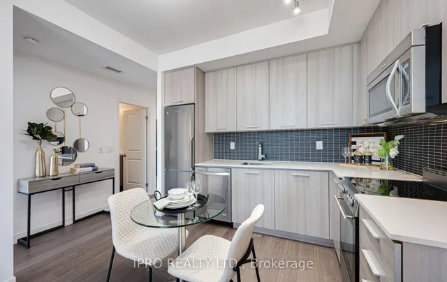 Additional image 10 of 105 George St Unit 1602