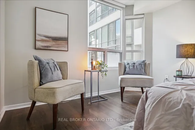 Additional image 19 of 25 Maitland St Unit 409