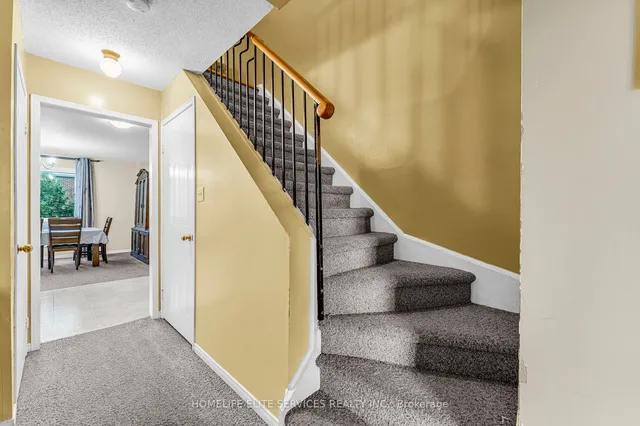 Additional image 28 of 15 Lenthall Ave