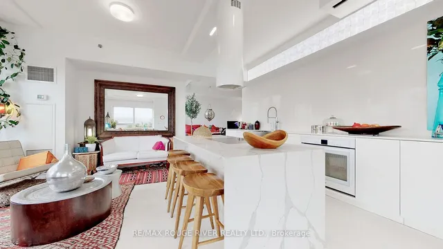 Additional image 9 of 701 Sheppard Ave Unit 702