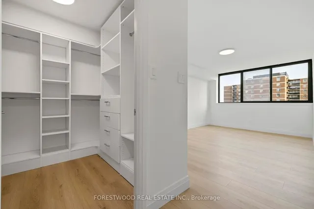 Additional image 17 of 40 Richview Rd Unit 1505