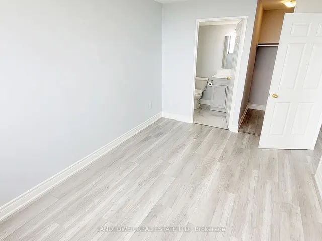 Additional image 25 of 10 Tapscott Rd Unit 1011