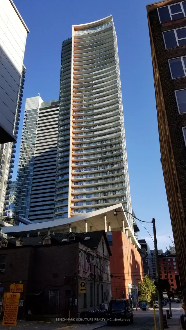 21 Widmer St Unit 3503