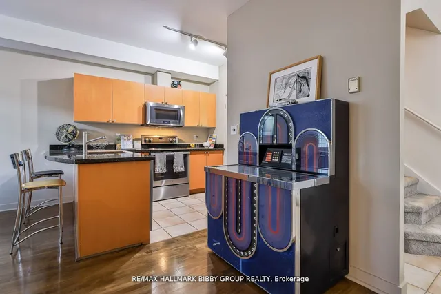 Additional image 13 of 500 Richmond St Unit 315