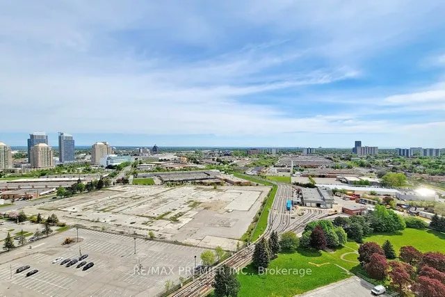 Additional image 23 of 88 Grangeway Ave Unit 2607