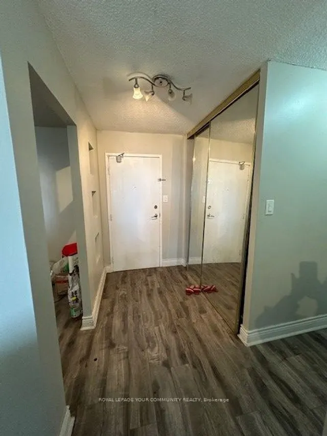 Additional image 12 of 236 Albion Rd Unit 1510