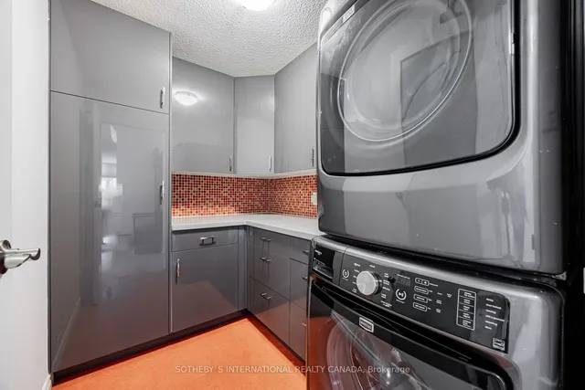 Additional image 18 of 256 Jarvis St Unit 3B